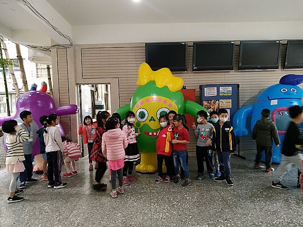 放大圖：