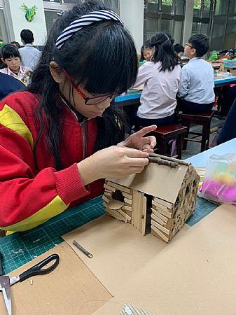 放大圖：