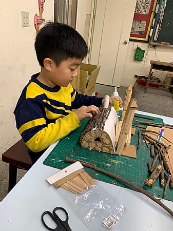 放大圖：