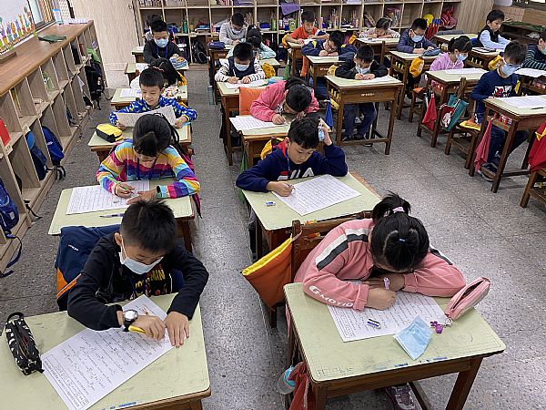 放大圖：