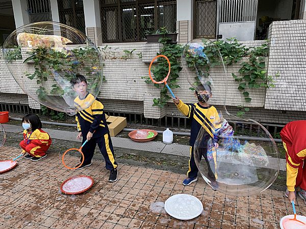 放大圖：