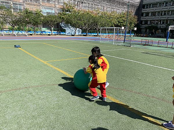 放大圖：