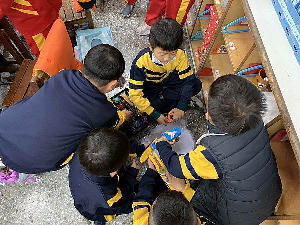 放大圖：