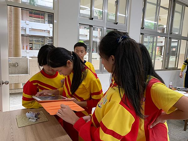 放大圖：