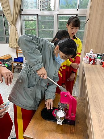 放大圖：