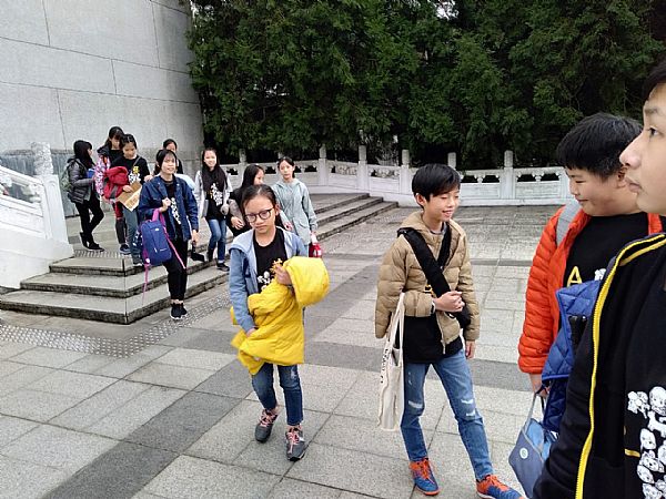 放大圖：